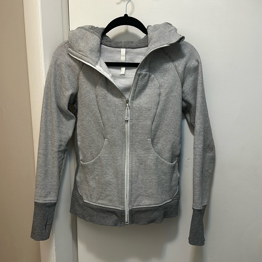 Lulu Lemon Sweatshirt
